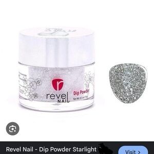Revel mail dip powder in Starlight. 0.5oz